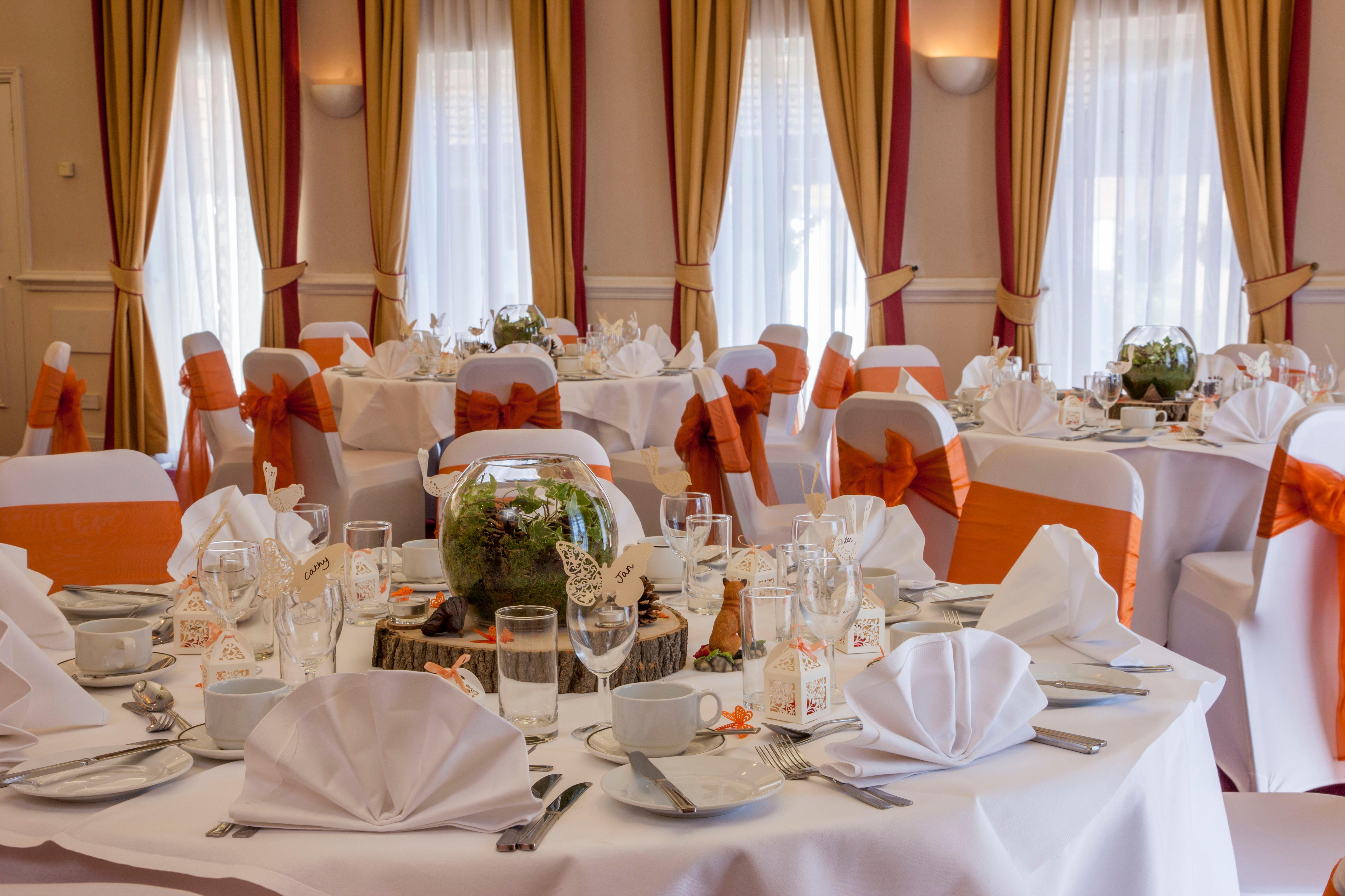 Holiday Inn Ashford Central By Ihg Exterior foto