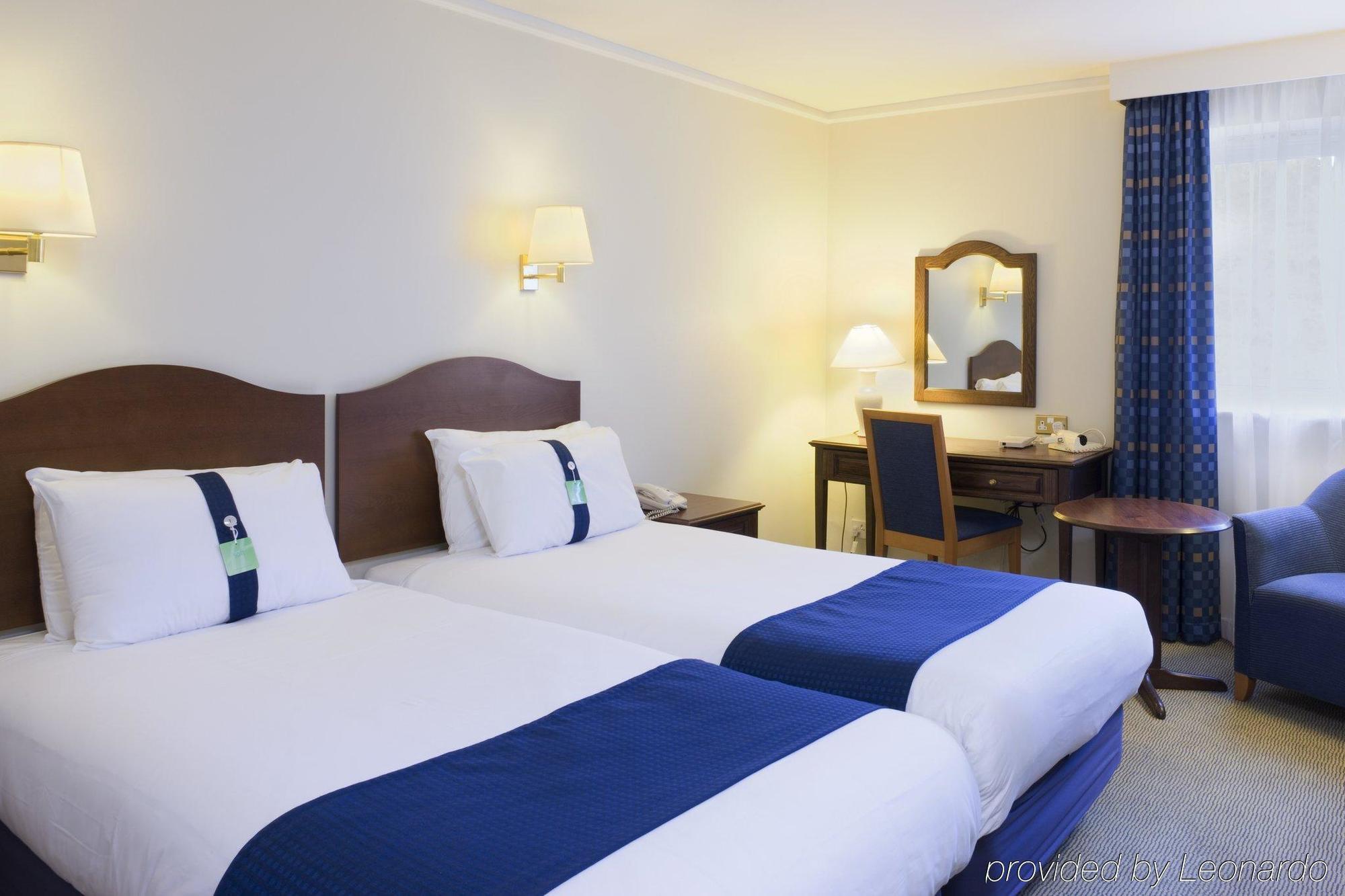 Holiday Inn Ashford Central By Ihg Zimmer foto
